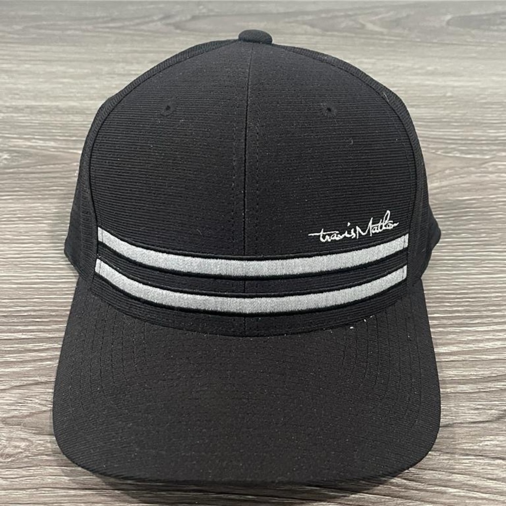TravisMathew Men's Hout 2.0 Hat FlexFit S-M